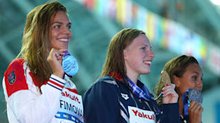 Yulia Efimova of Russia, Lilly King of the United States and Martina Carraro of Italy pose during the medal ceremony for the Women's 100m Breaststroke Final on day three of the Gwangju 2019 FINA World Championships at Nambu International Aquatics Centre on July 23, 2019 in Gwangju, South Korea. (Photo by Clive Rose/Getty Images)