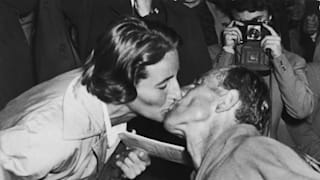 Emil Zatopek receives a congratulatory kiss from his wife Dana after winning the Gold Medal for the Marathon event in the Helsinki Olympics, 28th July 1952. Dana had already won the Gold Medal for javelin.