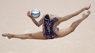 Linoy Ashram on her way to gold in the ball at the European Games in Minsk
