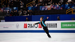 Jason Brown practices in Saitama