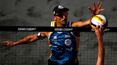 Beach Volleyball | Quarterfinals 2 | King of the Court | Miami Beach