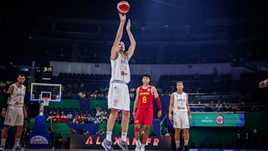 Copa do Mundo de Basquete Masculino 2023: sérvio Simanic tem rim removido após lesão durante partida