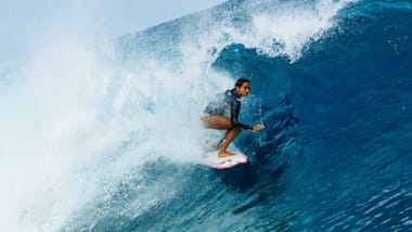 Vahine Fierro avant les ISA World Surfing Games : « Remporter l’or avec les filles »