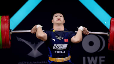 2023年举重世锦赛：廖桂芳两破世界纪录，包揽女子71公斤级三金