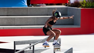 Rayssa Leal faz exames após queda em treino no Mundial de Skate Street 2022