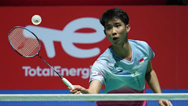 Singapore Open: Loh Kean Yew and Carolina Marin eliminated