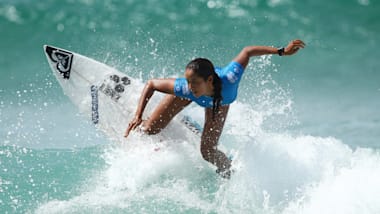 Meet Vahiné Fierro: A Polynesian surfer in love with nature who dreams of an Olympics at home