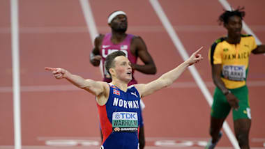 2023年田径世锦赛：卡尔斯滕·瓦尔霍姆重夺男子400米栏冠军，基伦·麦克马斯特创造英属维尔京群岛历史