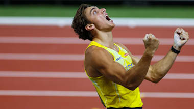 Mondo Duplantis wins Paris DL pole vault but misses out on world record