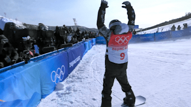Shaun White Bio: Olympic Snowboarder's Life and Career 