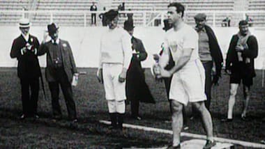 Martin Sheridan Wins the Men's Discus – Athletics | London 1908