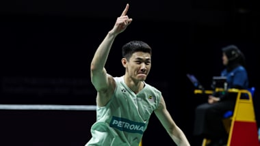 2023 BWF Sudirman Cup Finals Day 4 - Lee Zii Jia beats Chou Tien Chen as Malaysia top Group C over Chinese Taipei