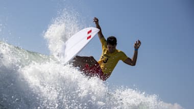 Surfistas de Latinoamérica en los ISA World Surfing Games 2022, clasificatorio olímpico