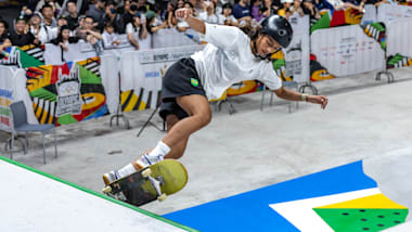 Rayssa Leal e mais cinco avançam à semi no Olympic Qualifier Series Xangai 2024