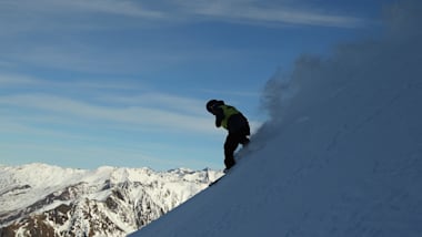 Freeride World Tour | كيكينغ هورس