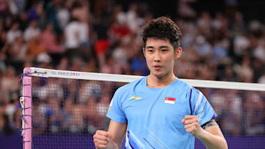 Ahmad and Natsir win badminton mixed doubles gold
