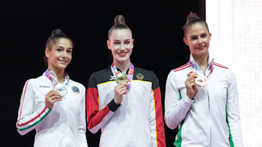 Sofia Raffaeli vince l'argento iridato al cerchio e alla palla, Varfolomeev fa il bis d'oro | Mondiale di ginnastica ritmica Valencia 2023 