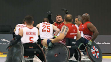 كيف عاد ستيوارت روبينسون إلى "السكة" بفضل الرجبي على الكراسي المتحركة بعد تعرضه لإصابات غيرت مجرى حياته