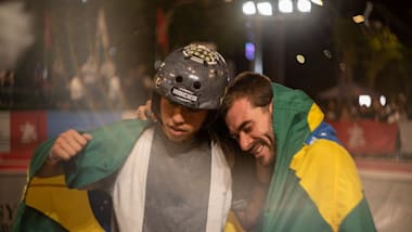 Augusto Akio e Pedro Barros levam prata e bronze no Mundial de Skate Park 2022; Eaton é campeão