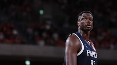 Com astros da NBA, Vincent Collet anuncia lista de convocados para a  seleção francesa de basquete olímpica - Surto Olímpico