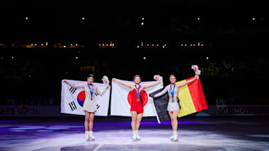 피겨스케이팅 2023 세계선수권: 이해인, 은메달 목에 걸며 김연아 이후 10년 만에 메달리스트 등극