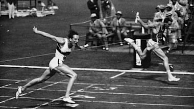 アメリカがヘルシンキ1952の4x100mリレーで金