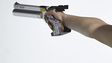 الرماية | التصفيات الأولمبية | نهائي مسدس هواء 10م رجال | كأس العالم للرماية بالبندقية / المسدس | ميونخ