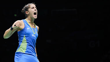 Lee Zii Jia and Carolina Marin advance to round two at the 2022 Denmark Open 