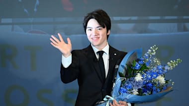 Shoma Uno waves goodbye: 'I have absolutely no regrets'