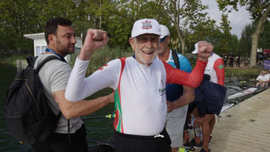 96 anos e ainda com muita for?a: conhe?a o remador brasileiro que desafia o tempo