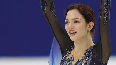 エフゲニア・メドベージェワの経歴、オリンピックメダル、記録と年齢