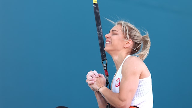 Aleksandra Miroslaw shatters Speed world record in sport climbing | Paris 2024 highlights