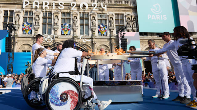 Jour 4 : la Flamme Paralympique a séduit Paris avant la cérémonie d’ouverture