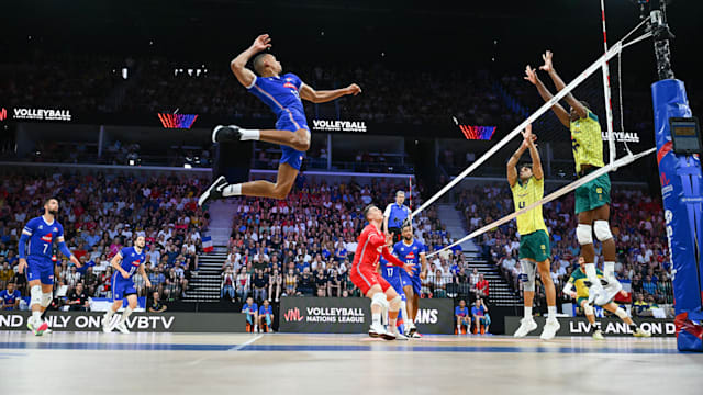 Volley à Arles  