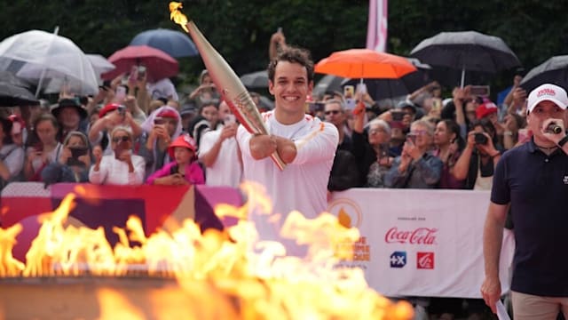 A refreshing day for the Olympic Torch in the Vichy urban community!