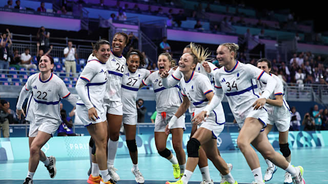 Les handballeuses françaises en finale