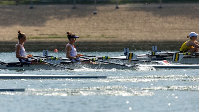 Championnats du monde d’aviron 2023 : Hugo Boucheron et Valentin Onfroy assurent un quota olympique au deux de couple hommes français, Margaux Bailleul et Emma Lunatti sixièmes de la finale A du deux de couple femmes