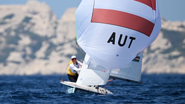 Gold für Österreich durch Segel-Duo