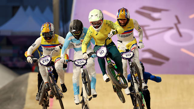 Lluvia de latinos en las semifinales del BMX racing