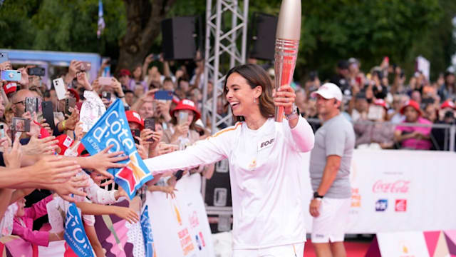 The Olympic Torch illuminates the treasures of the Côte-d’Or