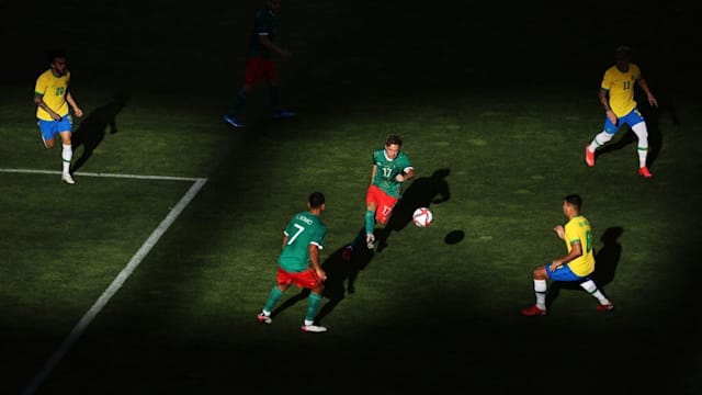 オリンピックサッカー 812qbY+T6wL.jpg