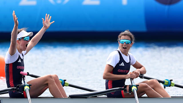 Craig and Grant win women’s lightweight doubles sculls gold