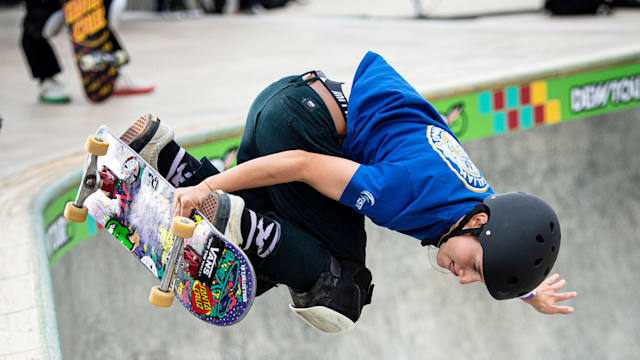 Gli skater che gareggeranno nel park e street skateboard alle Olympic Qualifier Series 2024: la lista completa