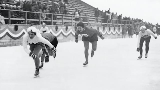 Women’s speed skating makes Games debut