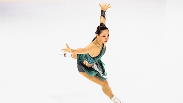 樋口新葉、友野一希が前半SP3位発進｜フィギュアスケートGPシリーズ2024フランス大会1日目