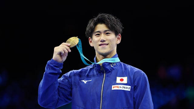 橋本大輝、種目別鉄棒で優勝し3冠、杉本海誉斗は平行棒で銅／世界体操選手権2023