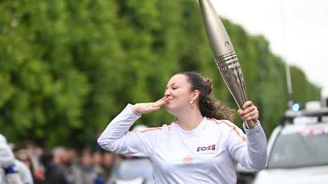 The local heritage of the Deux-Sèvres department was enlightened by the Flame