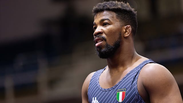 Lotta, quota Olimpica per l'Italia con Frank Chamizo