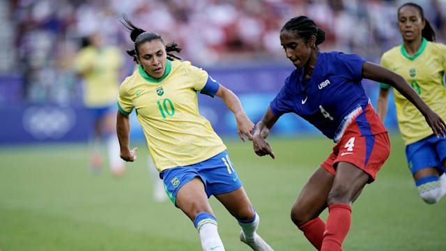 Reveja medalha de prata da seleção brasileira de futebol feminino em Paris 2024, a terceira em Jogos Olímpicos