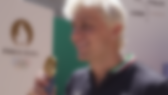 Niccolo Martinenghi feiert "verrücktes" Gold in Casa Italia in Paris